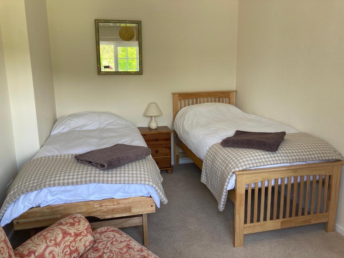 Bed and Breakfast Meadowland Farm Dolton Екстер'єр фото